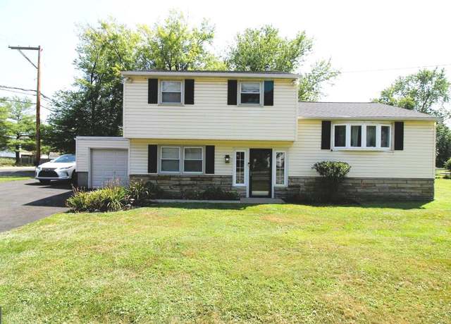Property at 3755 Mechanicsville Rd, Bensalem, PA 19020, 3 beds, 1.5 baths