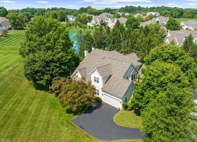 Property at 4 Chelsea Ct, Glen Mills, PA 19342, 3 beds, 2.5 baths