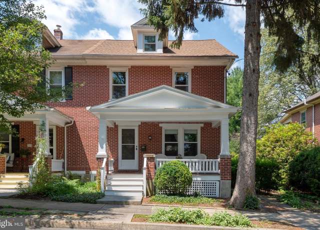 Property at 420 Linden St, Lititz, PA 17543, 3 beds, 1.5 baths