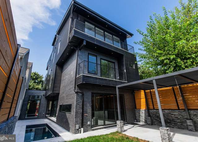 Property at 4513 Baker St, Philadelphia, PA 19127, 5 beds, 5.5 baths