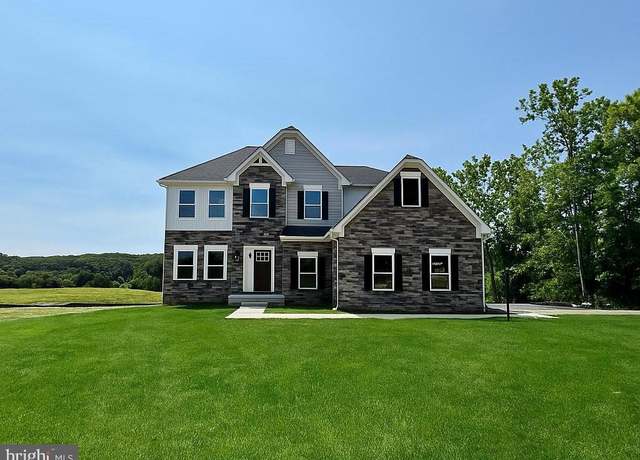Property at 9000 Lee Hwy, Warrenton, VA 20186, 5 beds, 5.5 baths