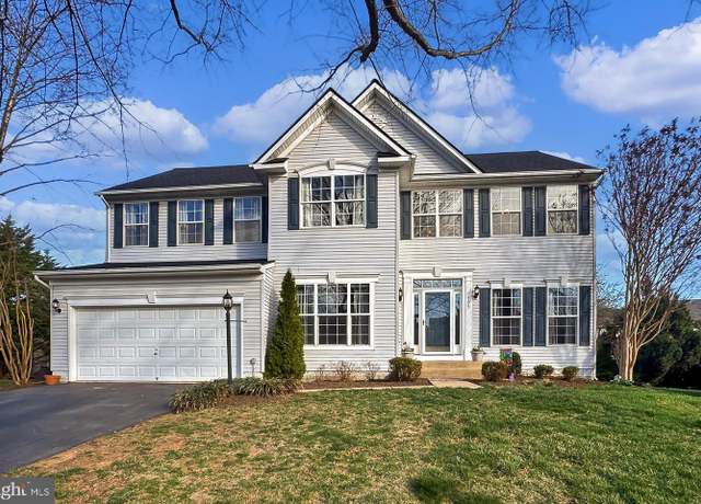 Property at 305 E Declaration Ct, Purcellville, VA 20132, 4 beds, 3.5 baths