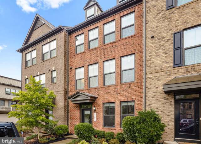 Property at 22275 Sims Ter, Ashburn, VA 20148, 3 beds, 3 baths