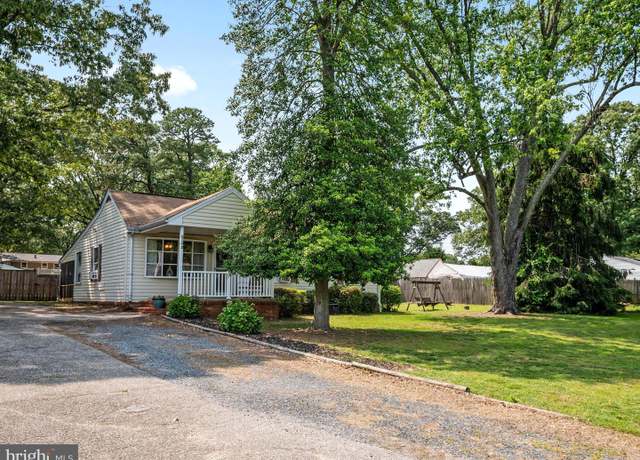 Property at 8342 Brookwood Rd, Millersville, MD 21108, 3 beds, 2.5 baths