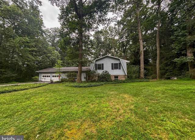 Property at 1 Churchberry Ct, Reisterstown, MD 21136, 4 beds, 2.5 baths