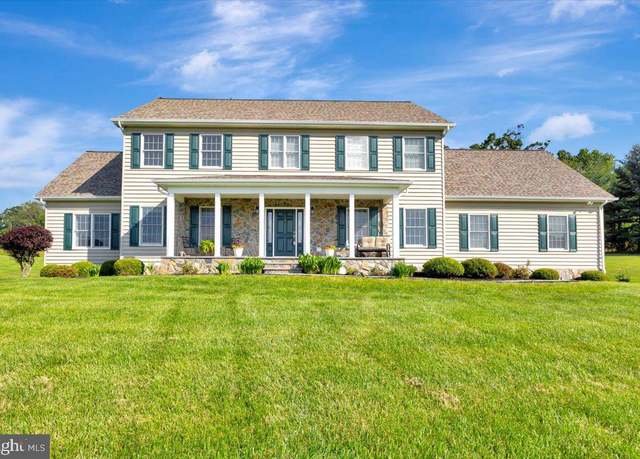 Property at 568 Turf Farm Dr, Sykesville, MD 21784, 5 beds, 3.5 baths