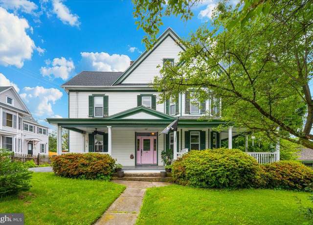 Property at 28 N Altamont Ave, Thurmont, MD 21788, 7 beds, 3 baths