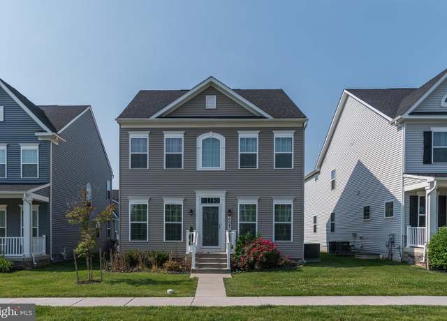 Property at 6647 Ballenger Run Blvd, Frederick, MD 21703, 4 beds, 3.5 baths