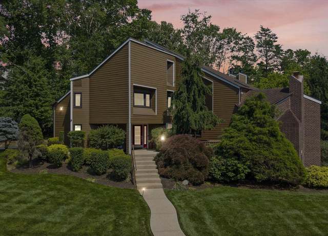 Property at 11365 Heathertoe Ln, Columbia, MD 21044, 5 beds, 4.5 baths