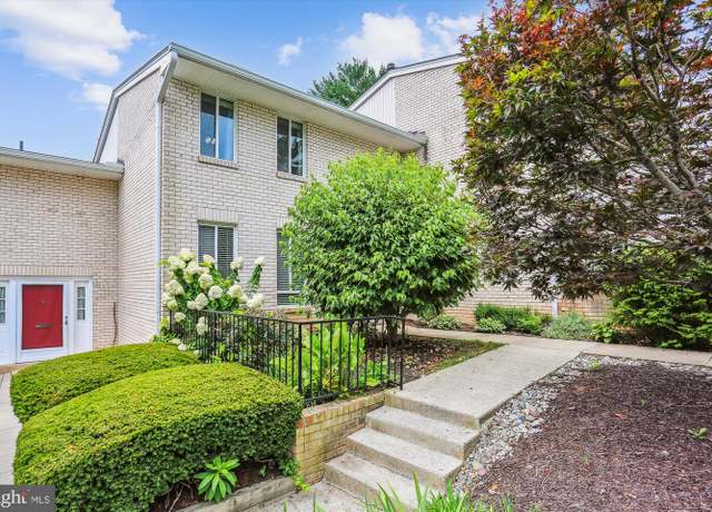 Property at 5525 Burnside Dr #5525, Rockville, MD 20853, 3 beds, 2.5 baths
