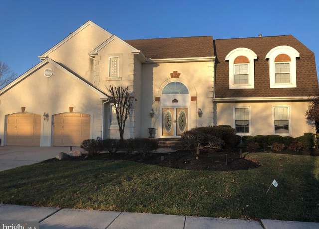 Property at 23 Fulton Dr, Mount Laurel, NJ 08054, 4 beds, 2.5 baths