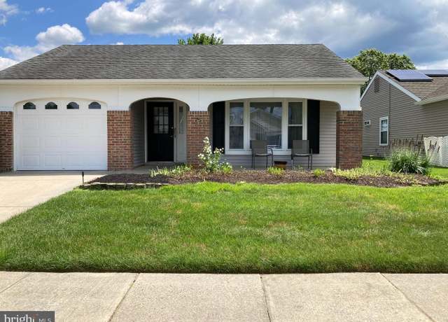 Property at 11 Burtons Dr, Southampton, NJ 08088, 2 beds, 2 baths