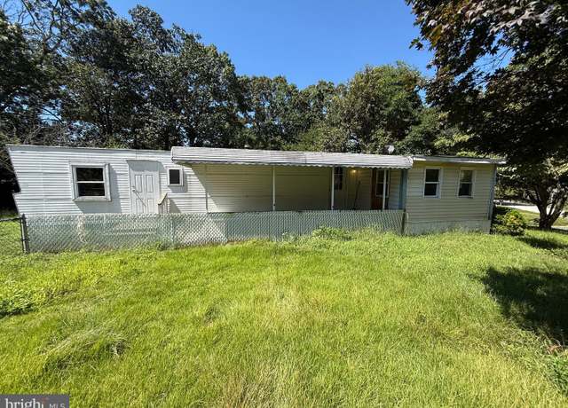 Property at 401 Robin Rd, Millville, NJ 08332, 2 beds, 1 bath