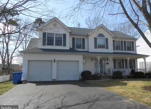 Property at 492 Coral Ln, Manahawkin, NJ 08050, 4 beds, 2.5 baths