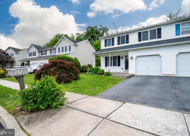 Property at 372 Sioux Ct, Reading, PA 19608, 3 beds, 2.5 baths