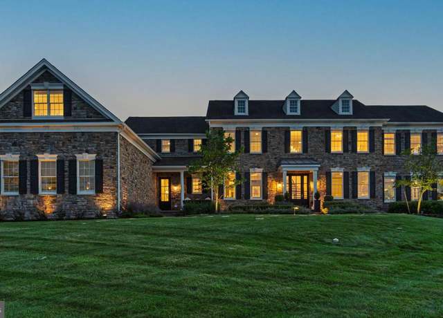Property at 8 Keith Ln, Newtown, PA 18940, 5 beds, 6.5 baths