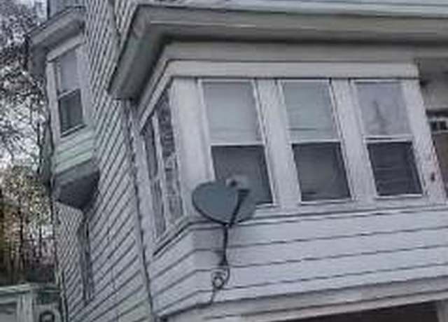 Property at 113 S Schuylkill Ave, Shenandoah, PA 17976, 4 beds, 1 bath