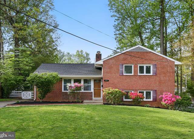 Property at 7127 Catlett St, Springfield, VA 22151, 3 beds, 2 baths