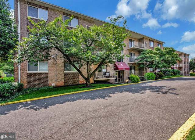 Property at 7054 Eastern Ave NW #103, Washington, DC 20012, 3 beds, 1 bath