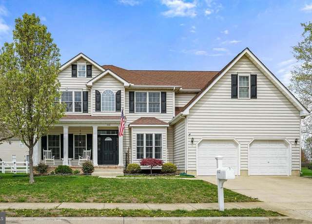 Property at 112 Bur Oak Dr, Smyrna, DE 19977, 4 beds, 3.5 baths