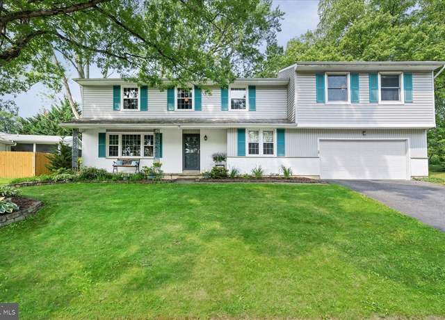 Property at 2708 Marklyn Dr, Wilmington, DE 19810, 5 beds, 2.5 baths