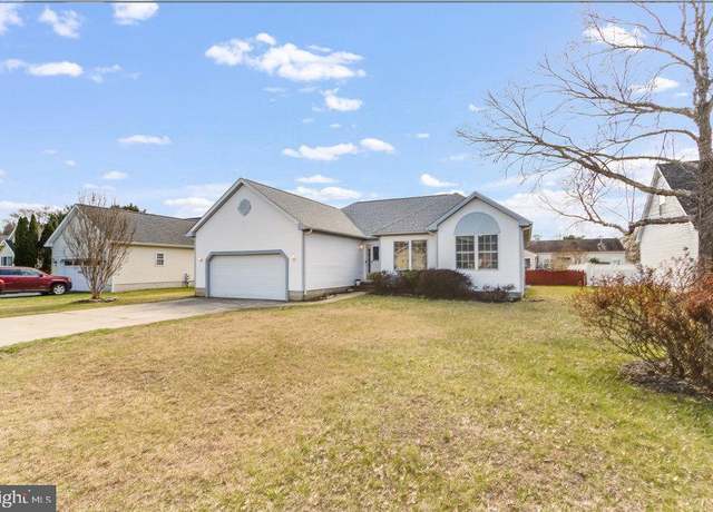 Property at 17 Tulane Dr, Rehoboth Beach, DE 19971, 3 beds, 2 baths