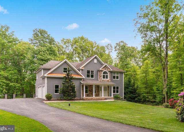Property at 1633 Freeland Rd, Freeland, MD 21053, 4 beds, 2.5 baths