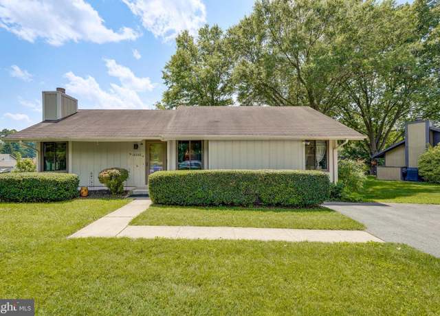 Property at 10408 Mercado Way, Montgomery Village, MD 20886, 3 beds, 2 baths