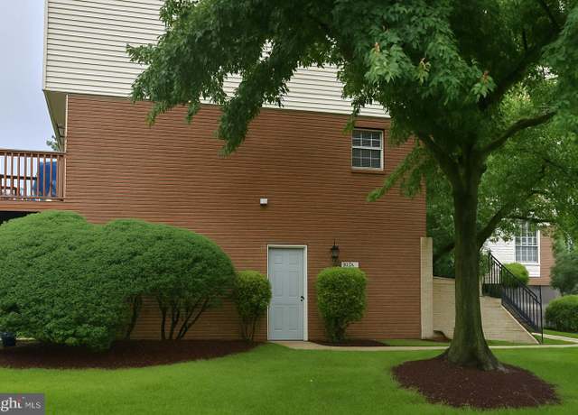 Property at 1002 West Ct #1, Laurel, MD 20707, 2 beds, 2 baths
