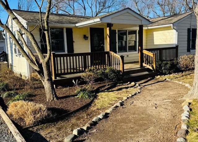 Property at 109/107 Winchester Ave, Grasonville, MD 21638, 3 beds, 2 baths