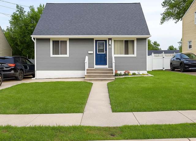 Property at 26 Wilson Ave, Bellmawr, NJ 08031, 3 beds, 1 bath