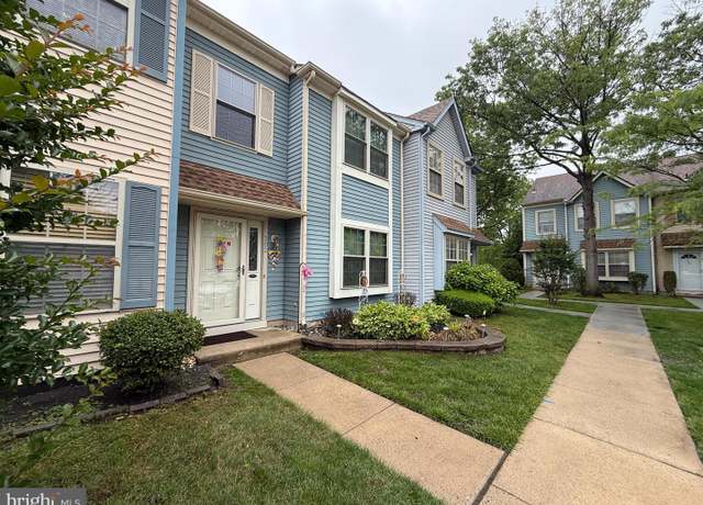 Property at 202 Douglas Ct, West Deptford, NJ 08086, 2 beds, 2.5 baths