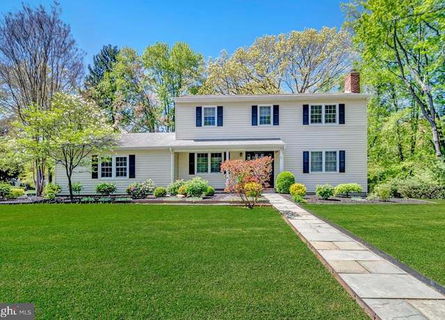 Property at 11 Monterey Dr, Princeton Junction, NJ 08550, 4 beds, 2.5 baths