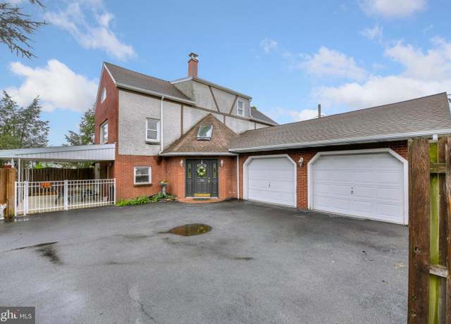 Property at 733 Columbia Ave, Temple, PA 19560, 5 beds, 3 baths