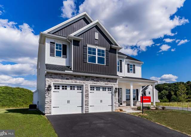 Property at 101 Margot Ct, Harrisburg, PA 17112, 4 beds, 2.5 baths