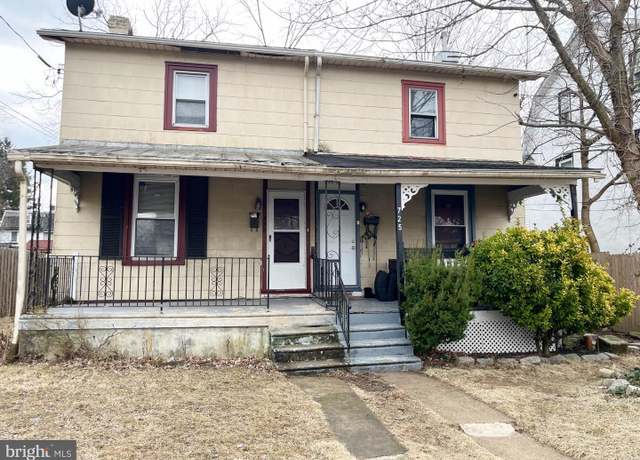 Property at 725 Preston Ave, Bryn Mawr, PA 19010, 3 beds, 1 bath