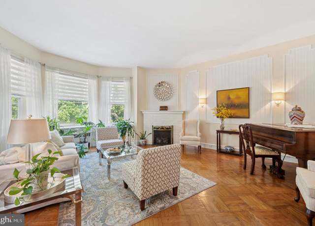 Property at 834 W Cobbs Creek Pkwy, Lansdowne, PA 19050, 4 beds, 2.5 baths