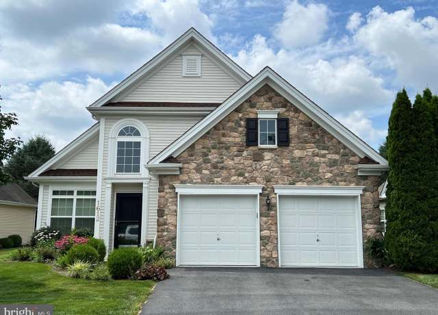 Property at 1612 Parvin Rd, Lancaster, PA 17601, 2 beds, 2 baths