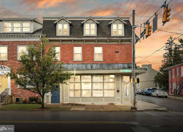 Property at 501 W Market St, York, PA 17401, 5 beds