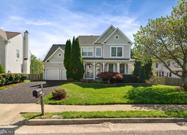 Property at 9276 Matthew Dr, Manassas Park, VA 20111, 4 beds, 3.5 baths