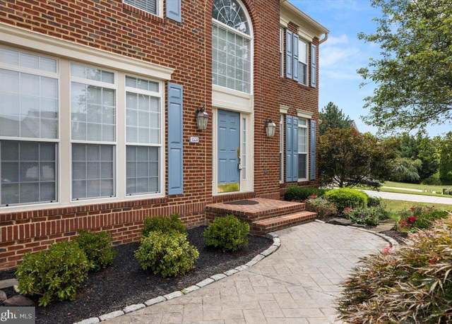 Property at 1504 Brookdale Ct, Winchester, VA 22601, 5 beds, 4.5 baths
