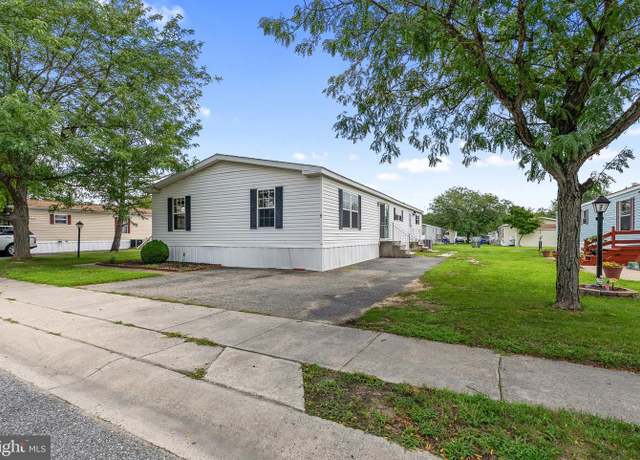 Property at 5 Frenchmans Branch Dr #5, Smyrna, DE 19977, 3 beds, 2 baths