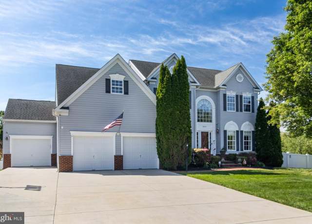 Property at 1005 Chaff Way, La Plata, MD 20646, 5 beds, 4.5 baths