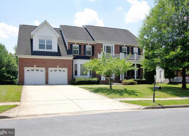 Property at 6927 Ironbridge Ln, Laurel, MD 20707, 4 beds, 4.5 baths