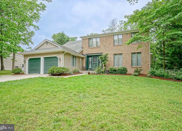 Property at 309 Candlewood Ln, Mount Laurel, NJ 08054, 4 beds, 2.5 baths
