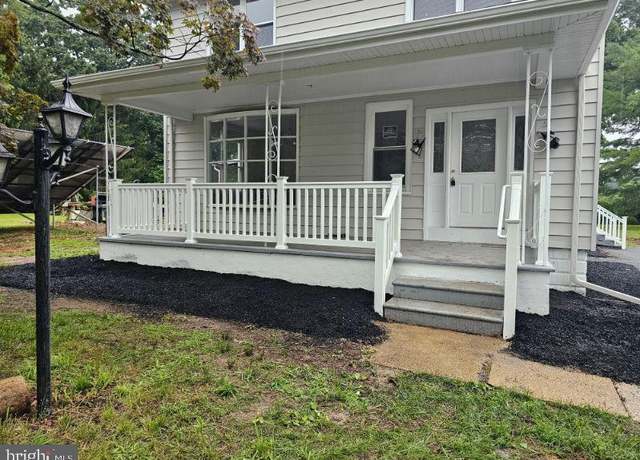 Property at 322 Madison Ave, Newfield, NJ 08344, 4 beds, 2 baths
