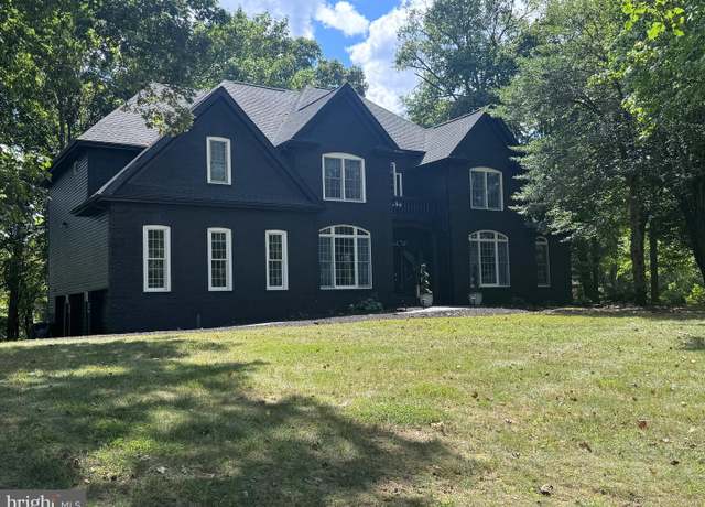 Property at 155 Erica Ct, Swedesboro, NJ 08085, 4 beds, 4 baths