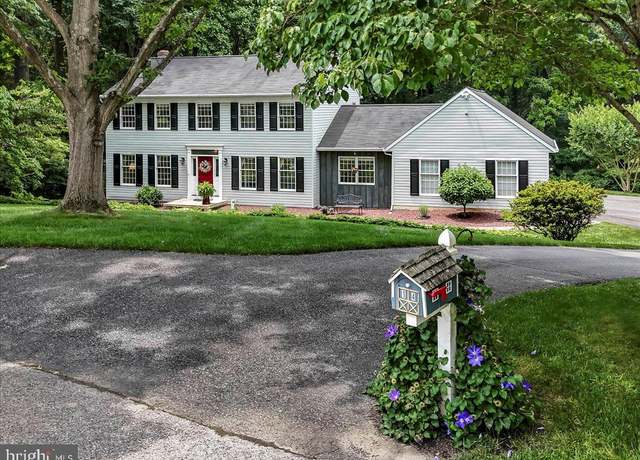 Property at 14 Glen Oak Dr, Landenberg, PA 19350, 4 beds, 3 baths