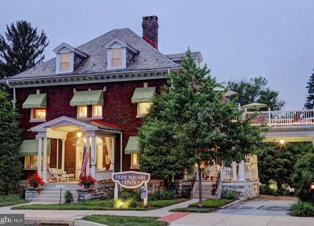 Property at 127 E Main St, Mount Joy, PA 17552, 7 beds, 8.5 baths
