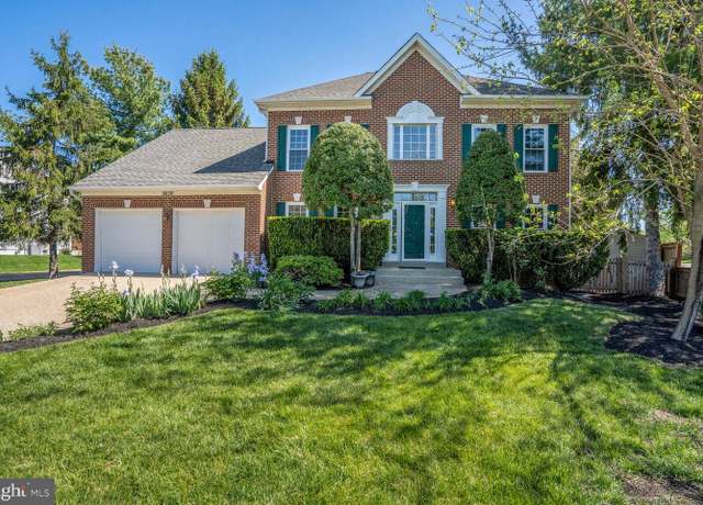 Property at 2639 Iron Forge Rd, Herndon, VA 20171, 4 beds, 3.5 baths